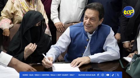 Imran-Khan-condamné-à-14-ans-de-prison-pour-corruption,-son-épouse-également-arrêté